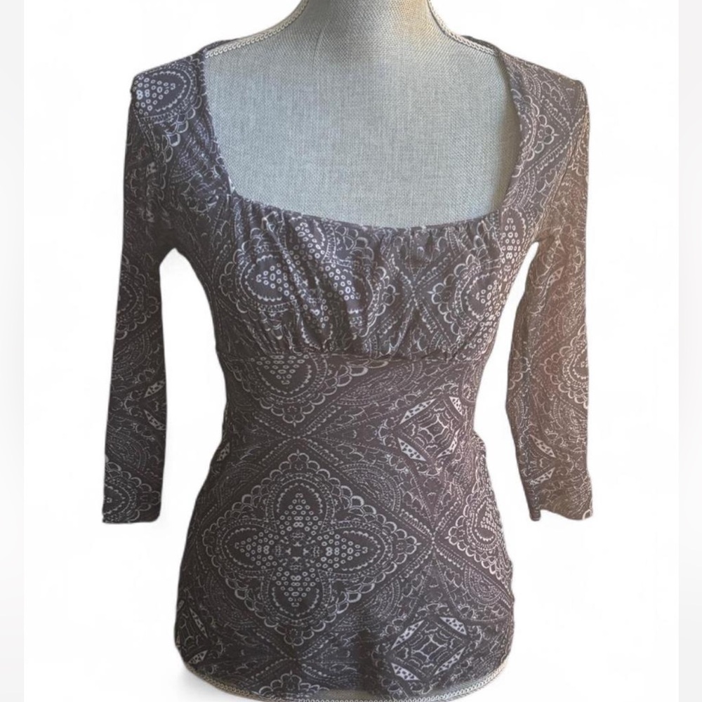 Elegant Women's Top
